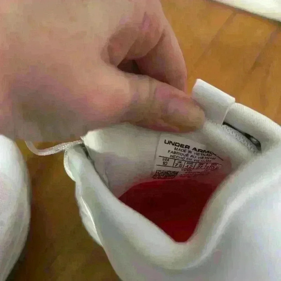 Under Armour Glyde MT TPU White Softball Cleats Women’s Size 10 New - Picture 8 of 10